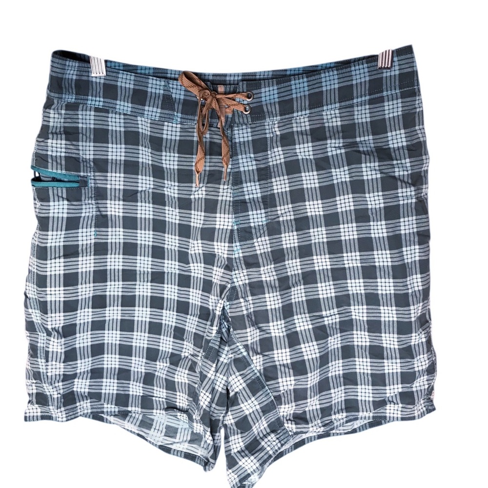 Patagonia Wavefarer Plaid Board Shorts Blue Grey Swim Men’s ESTIMATED Waist 34